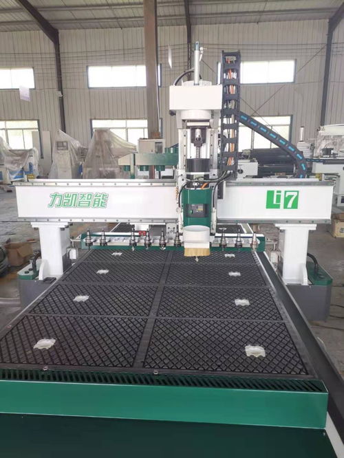 山東力凱智能數(shù)控開料機 四工序 加工中心封邊機 側孔機