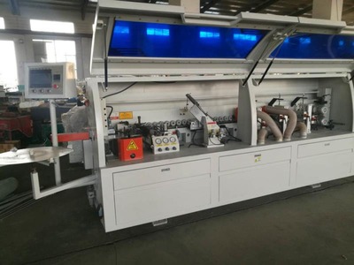 全屋定制板式家具生產(chǎn)線中的激光側(cè)孔機 配置與價格解析