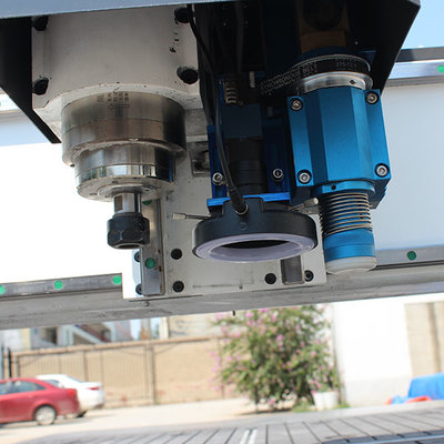 卡紙振動(dòng)刀巡邊雕刻一體機(jī)價(jià)格與激光側(cè)孔機(jī)推薦